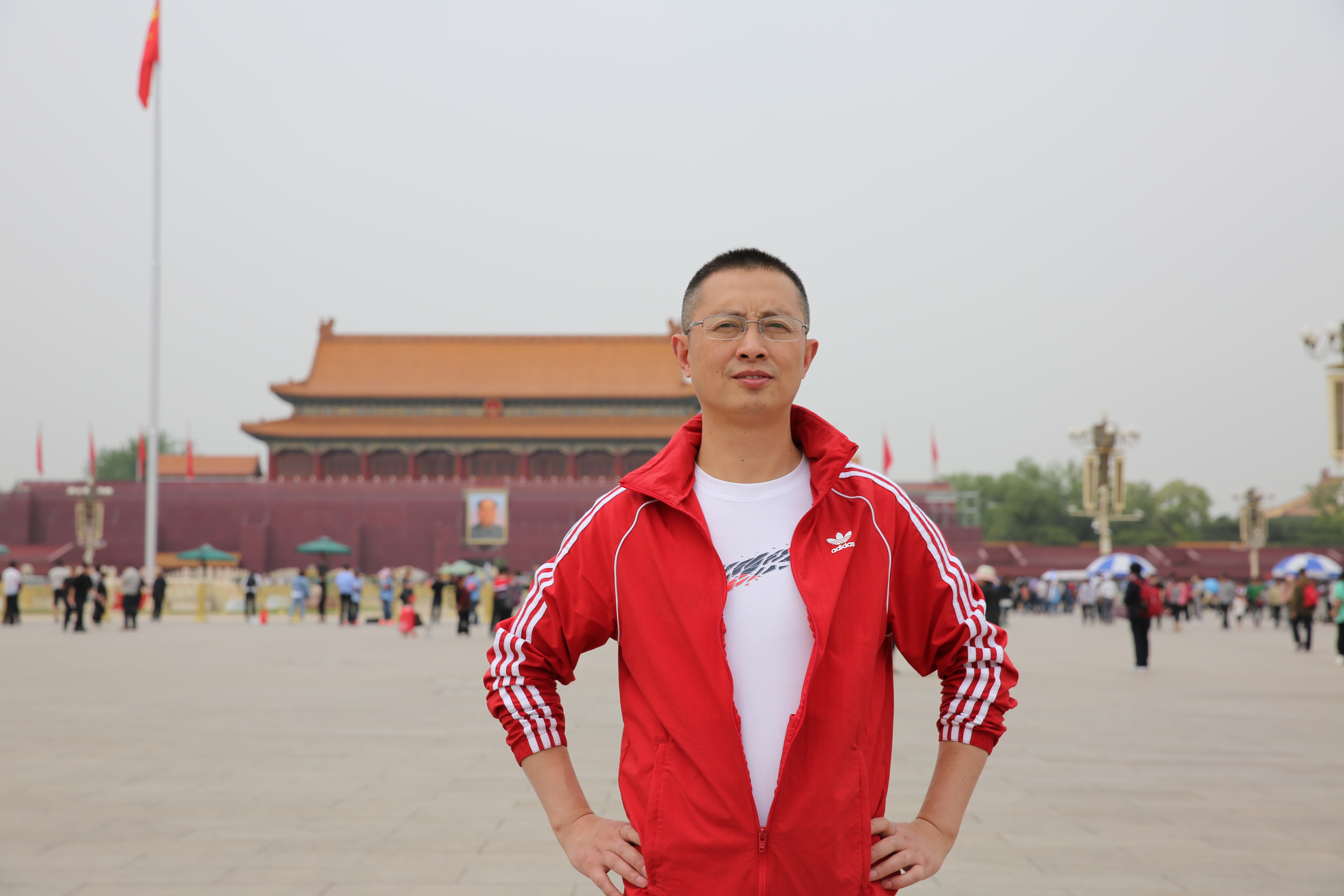 陈志兵.JPG 陈志兵.JPG